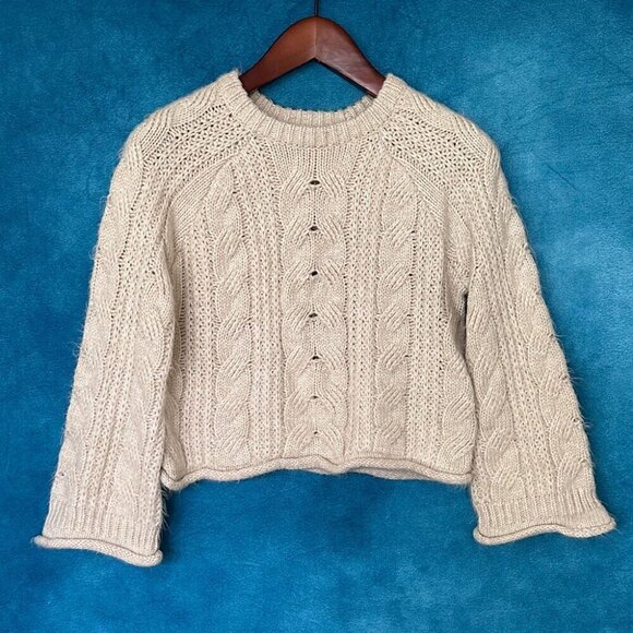 Universal Thread Sweaters - Universal Thread Chunky Cable Knit Sweater, S